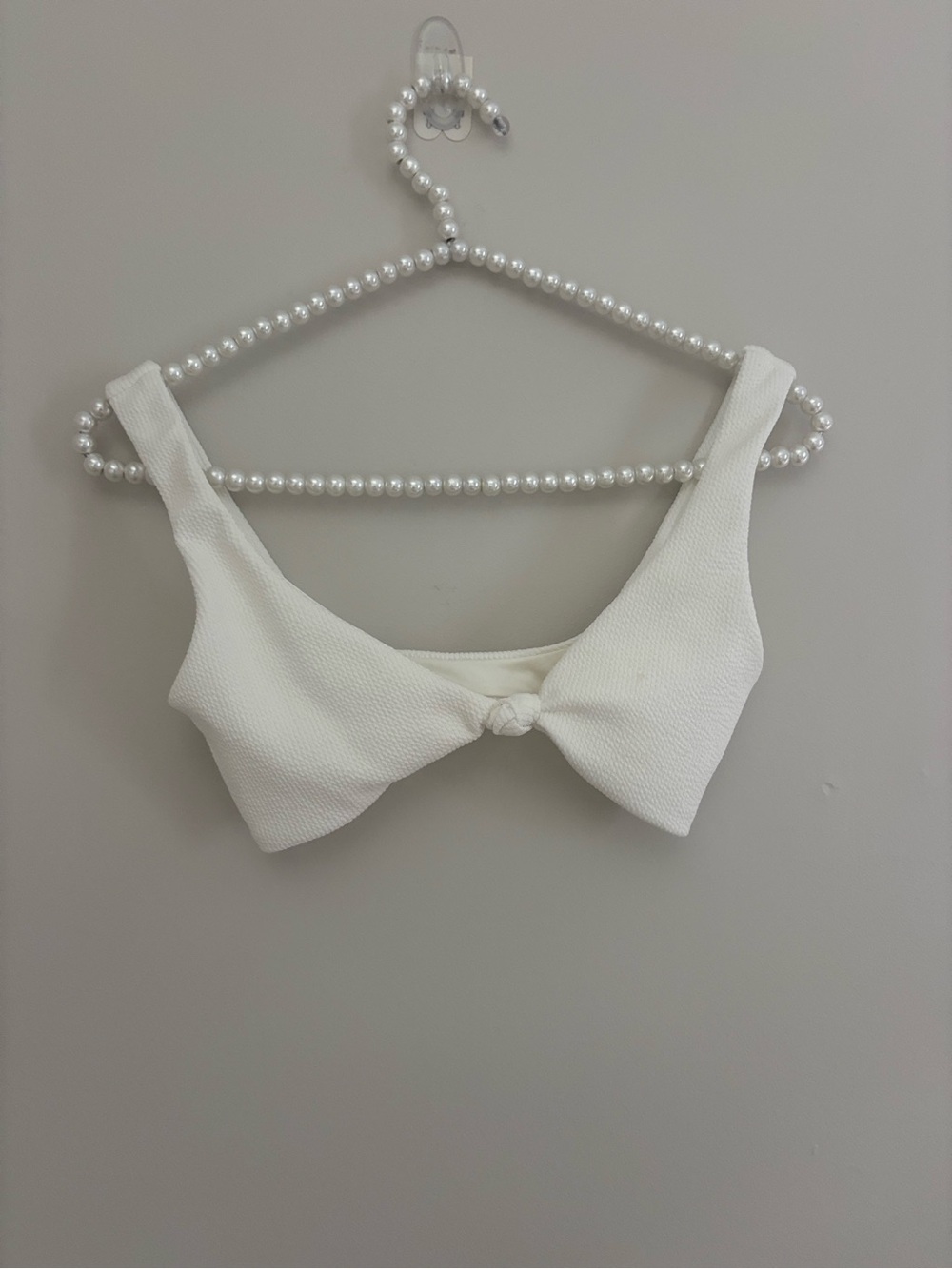 Melissa Odabash White Knot Front Bikini top and high waist bottom - size 4